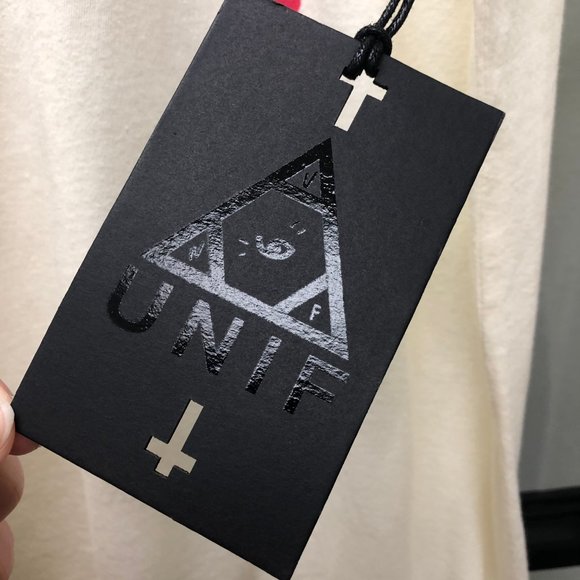 New UNIF Don't Be a P*ssy Graphic Tee - Size M - Picture 4 of 6